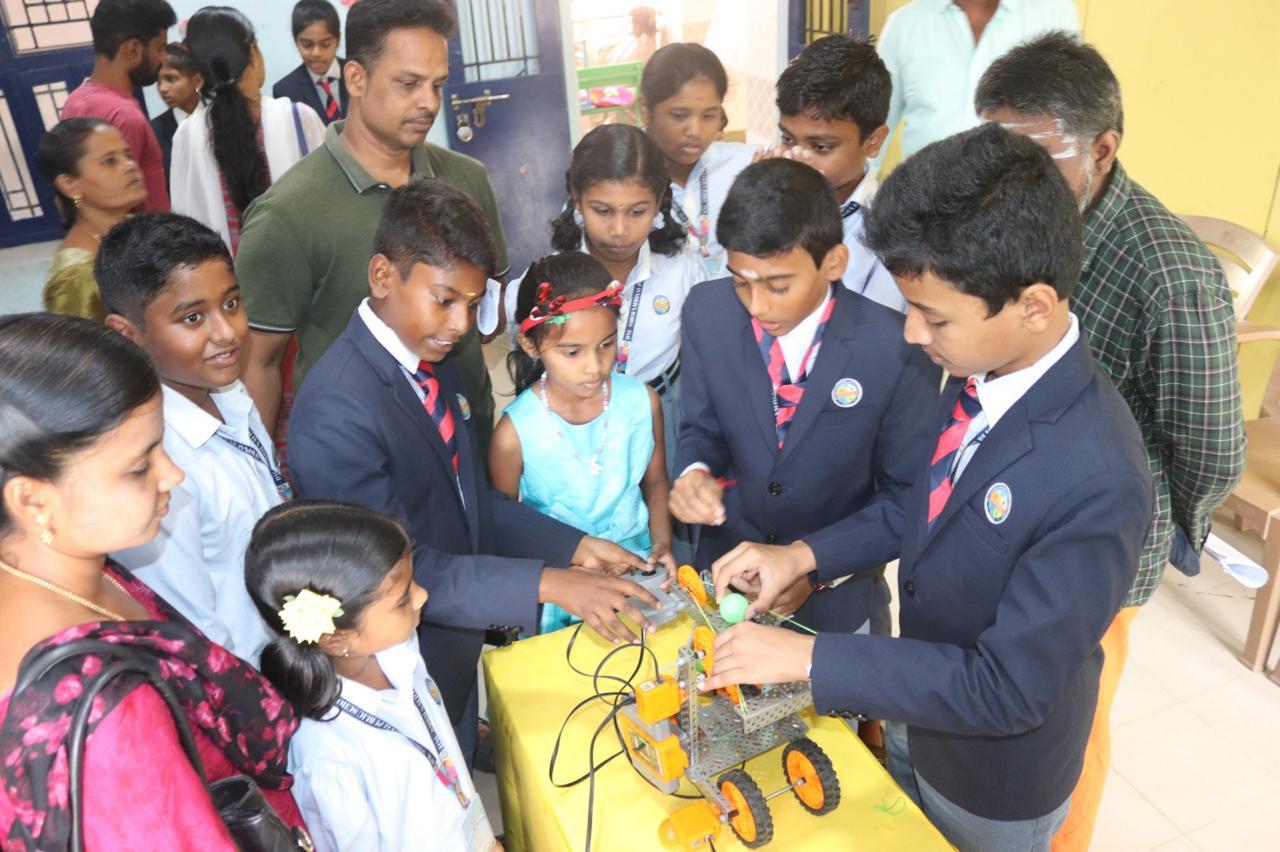 WhatsApp Image 2025-10-28 at 14.41.18 (1)